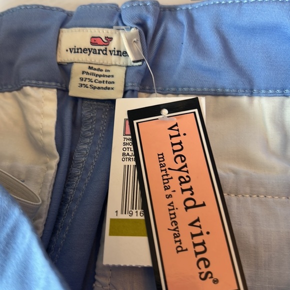Vineyard Vines (girls) size 14 shorts. - Picture 4 of 4